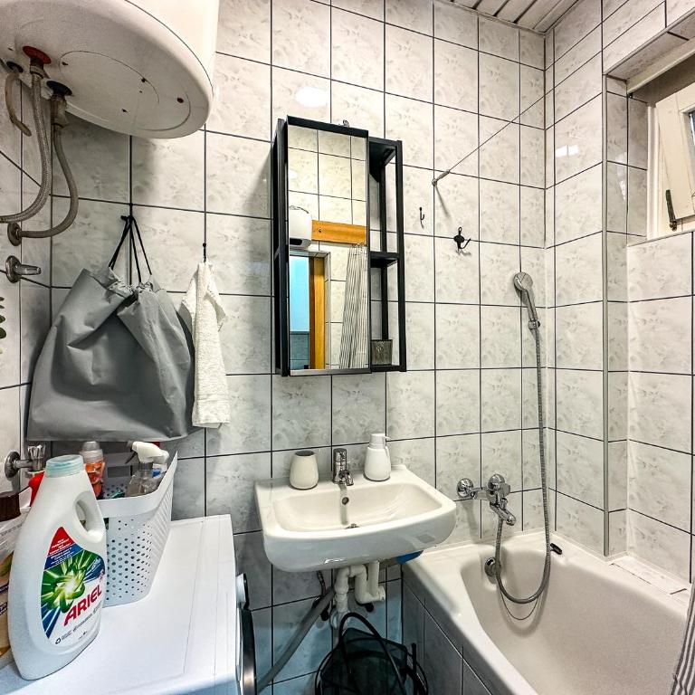 Cozy Studio in the City Center - Apartman sa 1 Spavaćom Sobom - 16