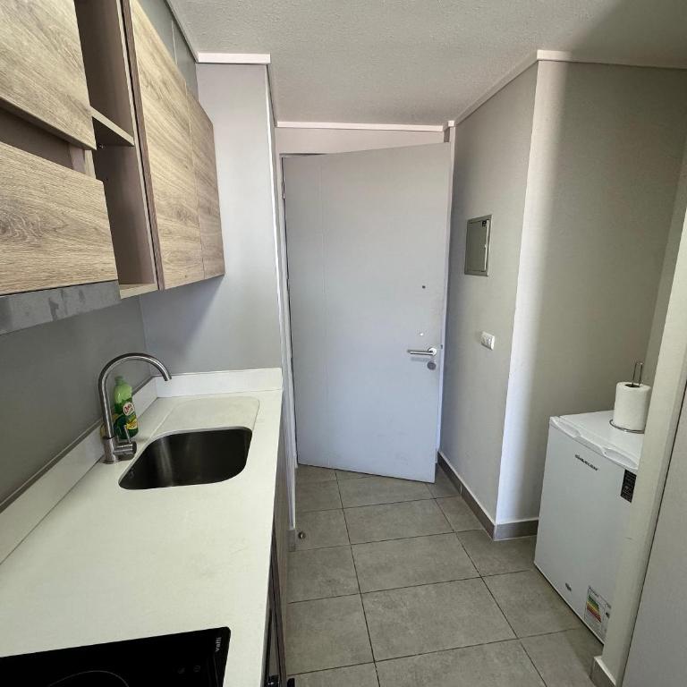 Epicentro, departamento estudio, sin balcón, con estacionamiento - Estudio - 11