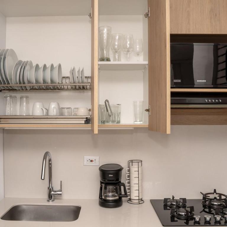 Grand By Jalo - Two-Bedroom Deluxe Apartment with Balcony - 13