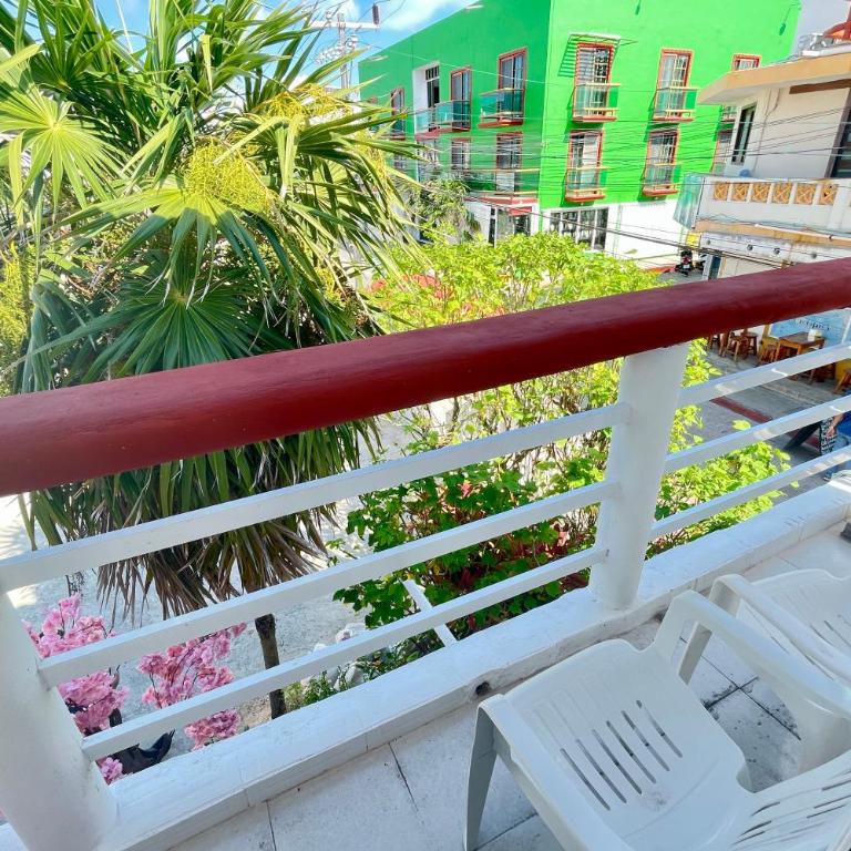 Central Studio with Balcony & Kitchen - Apartment with Balcony - 7