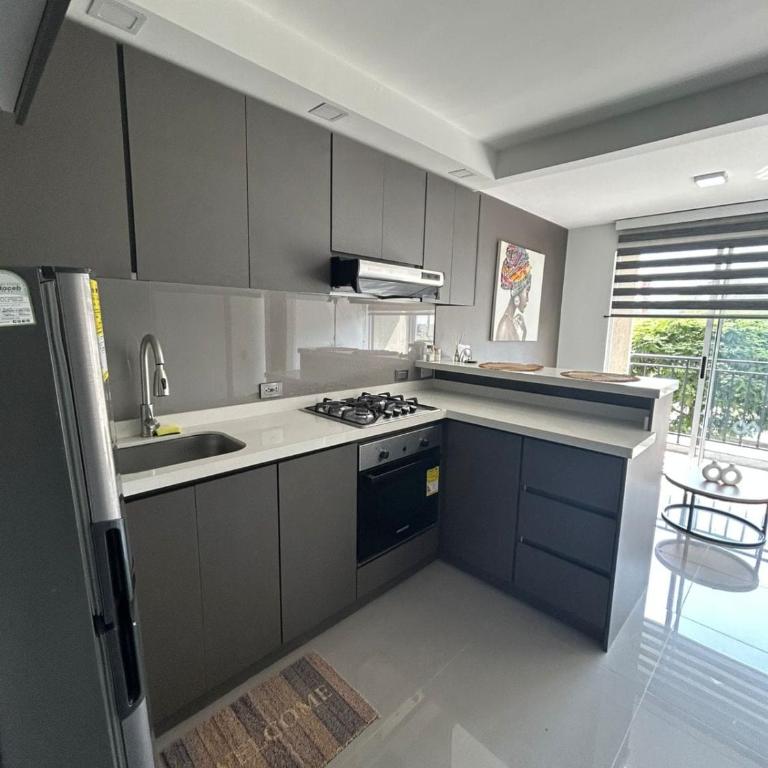 Apartamento tipo loft al norte de Cali, cerca al aeropuerto y terminal - One-Bedroom Apartment - 8