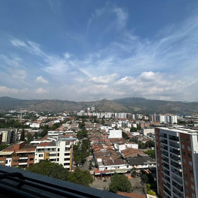 Apartamento tipo loft al norte de Cali, cerca al aeropuerto y terminal - One-Bedroom Apartment - 24