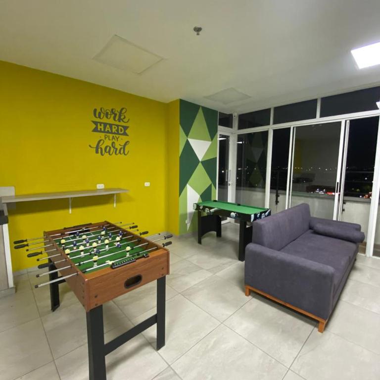 Apartamento tipo loft al norte de Cali, cerca al aeropuerto y terminal - One-Bedroom Apartment - 73