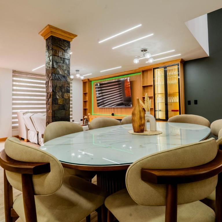Moderna Casa Cuenca - Three-Bedroom House - 8