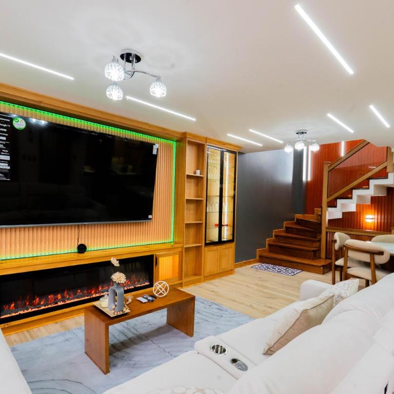 Moderna Casa Cuenca - Three-Bedroom House - 13
