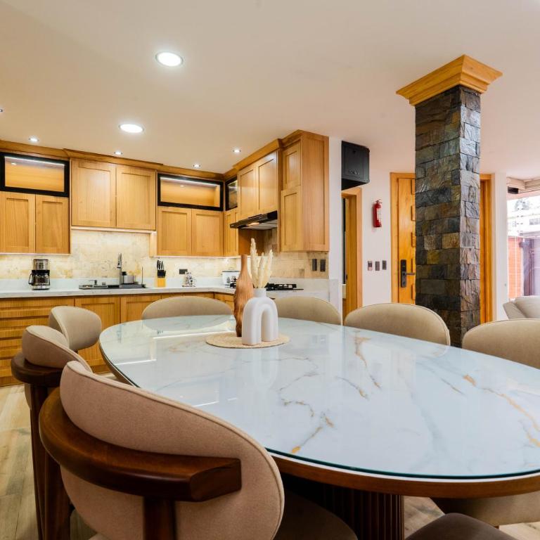 Moderna Casa Cuenca - Three-Bedroom House - 60