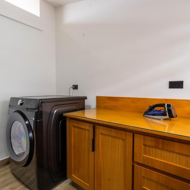 Moderna Casa Cuenca - Three-Bedroom House - 62