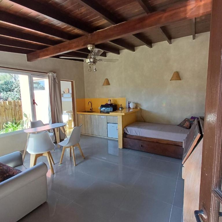 Casa tipo Loft muy Luminosa - Apartamento de 1 dormitorio - 24