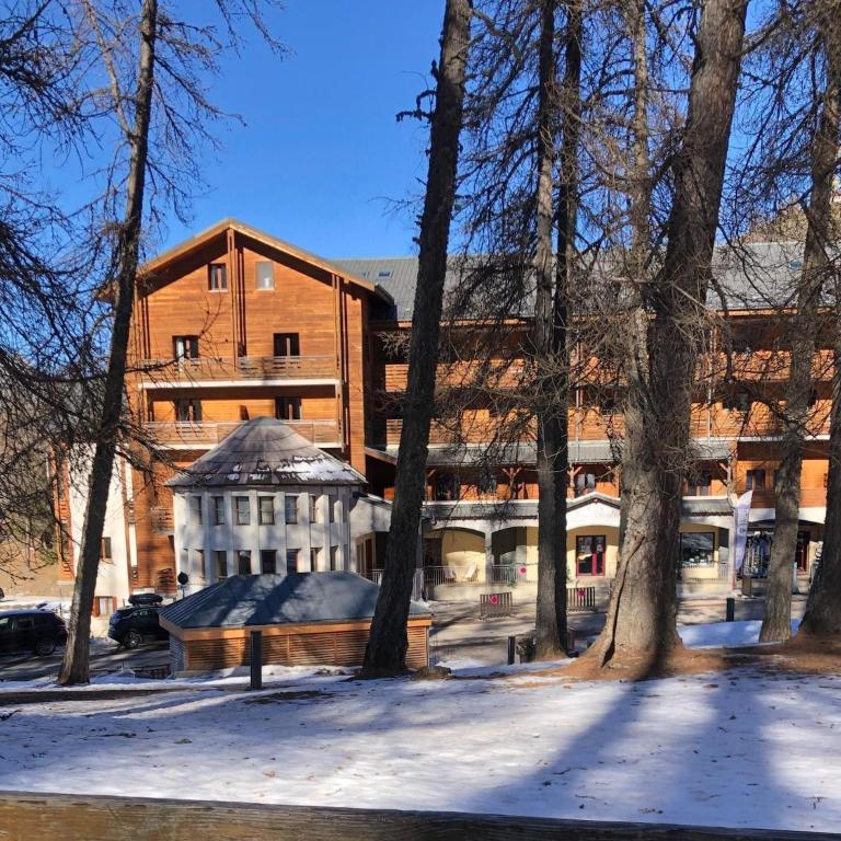 Apartment on the foot of slopes in Guillaumes - Apartamento - 1