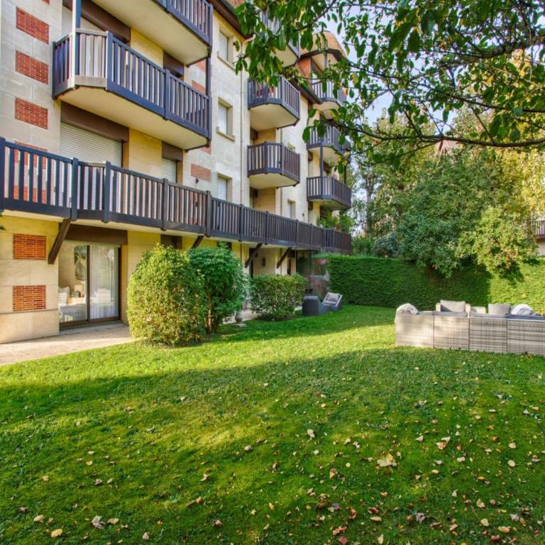 Deauville Lovely Flat with Private Garden - Appartamento con 2 Camere da Letto - 11