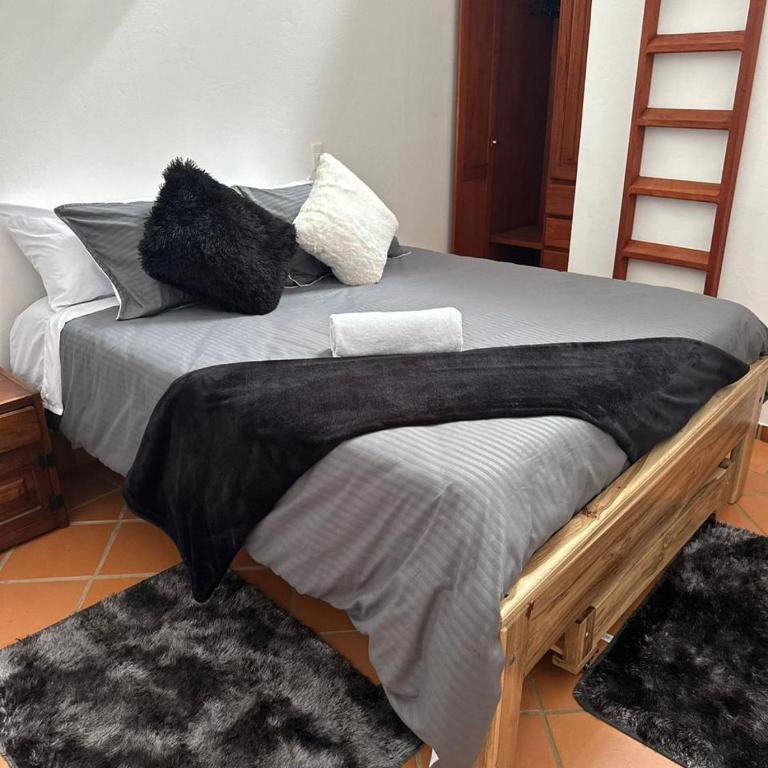 LeyvaYork Apartasuites - Classic Apartment - 18
