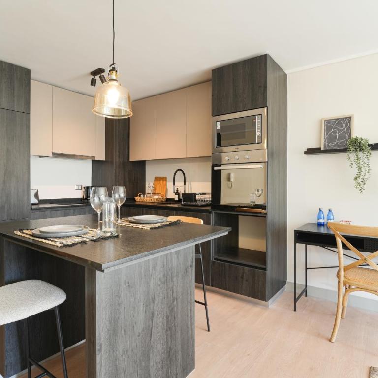 Depto de lujo, ubicación privilegiada con estacionamiento - One-Bedroom Apartment - 4