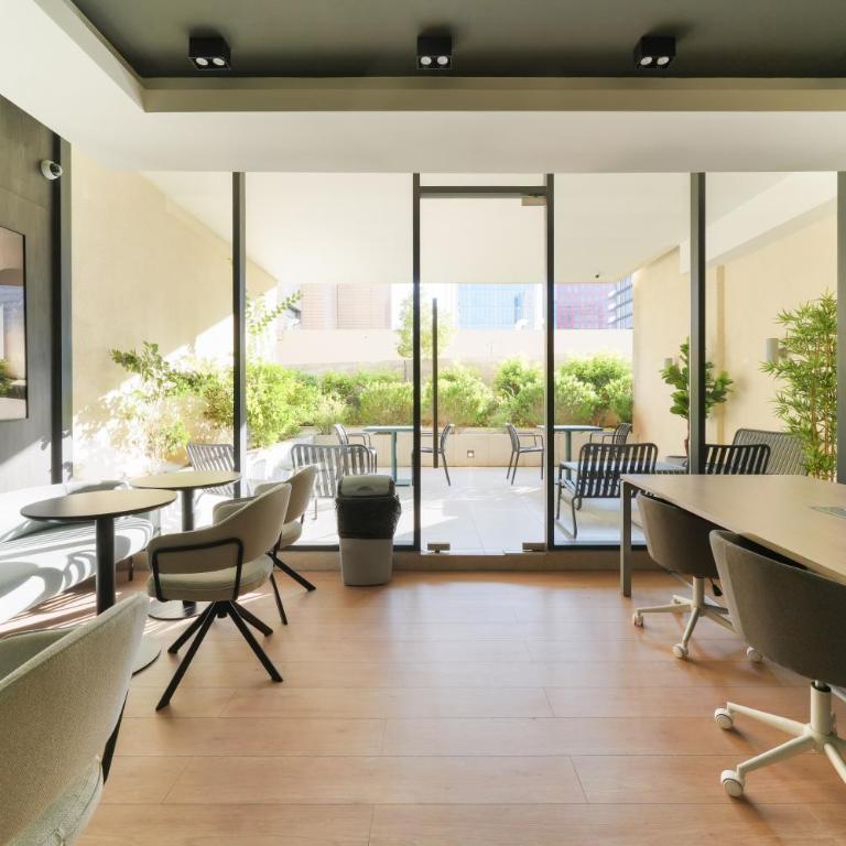 Depto de lujo, ubicación privilegiada con estacionamiento - One-Bedroom Apartment - 12