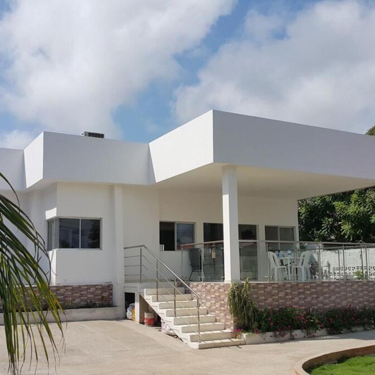 Espectacular casa, vista al mar y piscina privada - Four-Bedroom House - 19