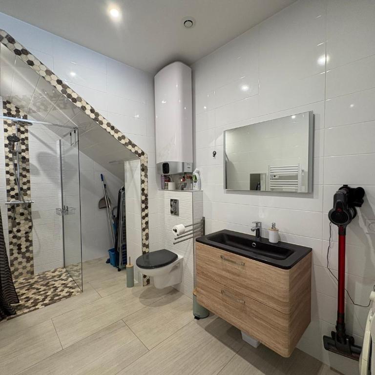 Bel appartement à 650m de la plage avec WIFI et parking - FR-1-323-589 - Apartment - 14