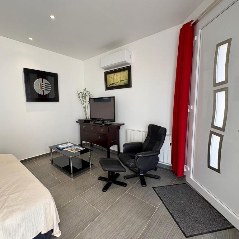 Bel appartement à 650m de la plage avec WIFI et parking - FR-1-323-589 - Apartment - 20