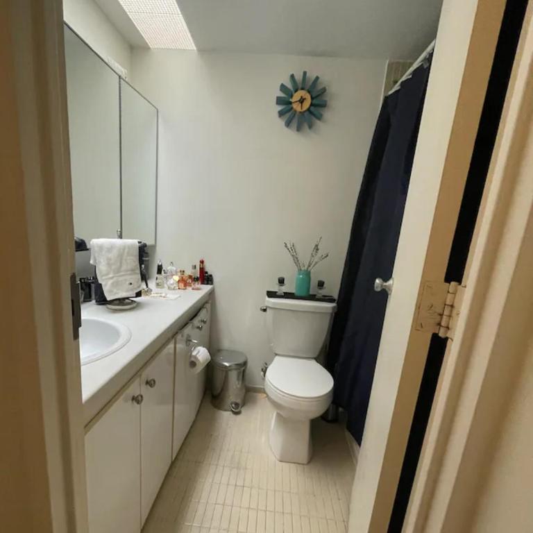 Oceanview Bocagrande Laguito Palmetto Sunset Building - Two-Bedroom Apartment with Balcony and Sea View - 12