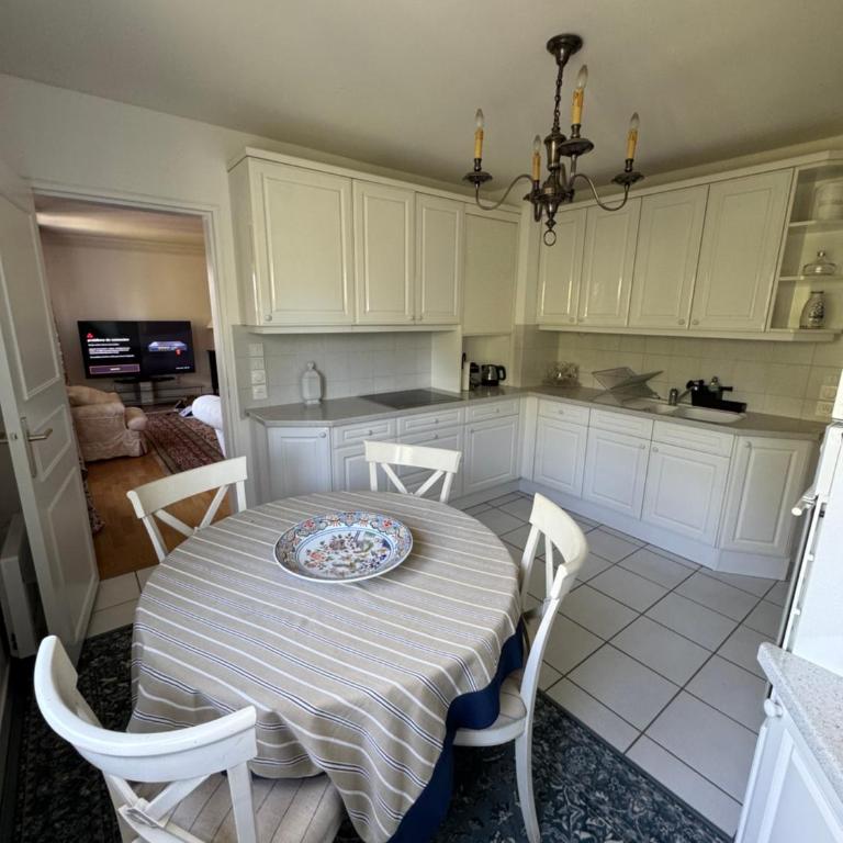 Calme et élégance au cœur de Tours - Apartamento de 2 dormitorios - 11