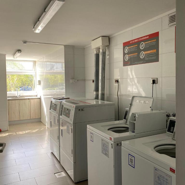 Brisa del Sol, next to the airport & MDS Casino - One-Bedroom Apartment - 6