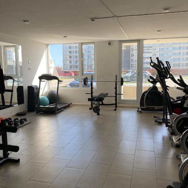 Brisa del Sol, next to the airport & MDS Casino - One-Bedroom Apartment - 5