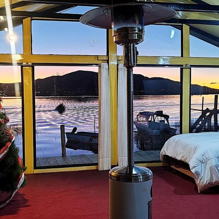 Titicaca Vanalux Lodge - Triple Room with Lake View - 9