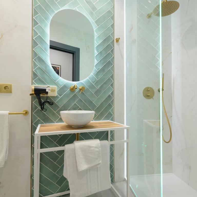San Lázaro Suites - Three-Bedroom Deluxe Apartment - 20