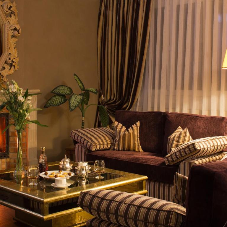 Hôtel de la Cigogne - Suite avec Lit Queen-Size - 6