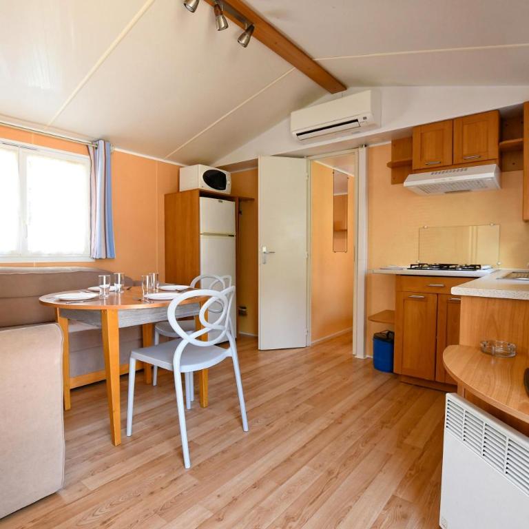 Camping Les Castors - Mobile Home Argentella (4 Adultes) - 4