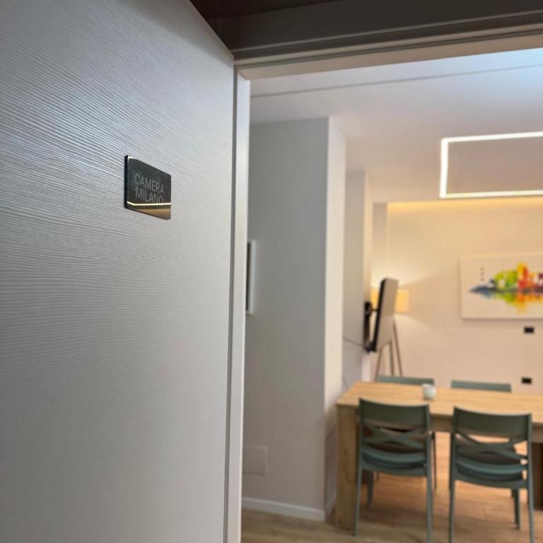 Destina Apartments - Two-Bedroom Deluxe Apartment - 2
