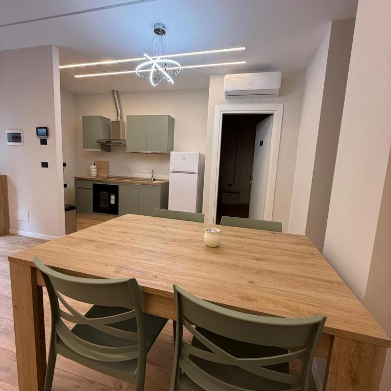Destina Apartments - Two-Bedroom Deluxe Apartment - 8