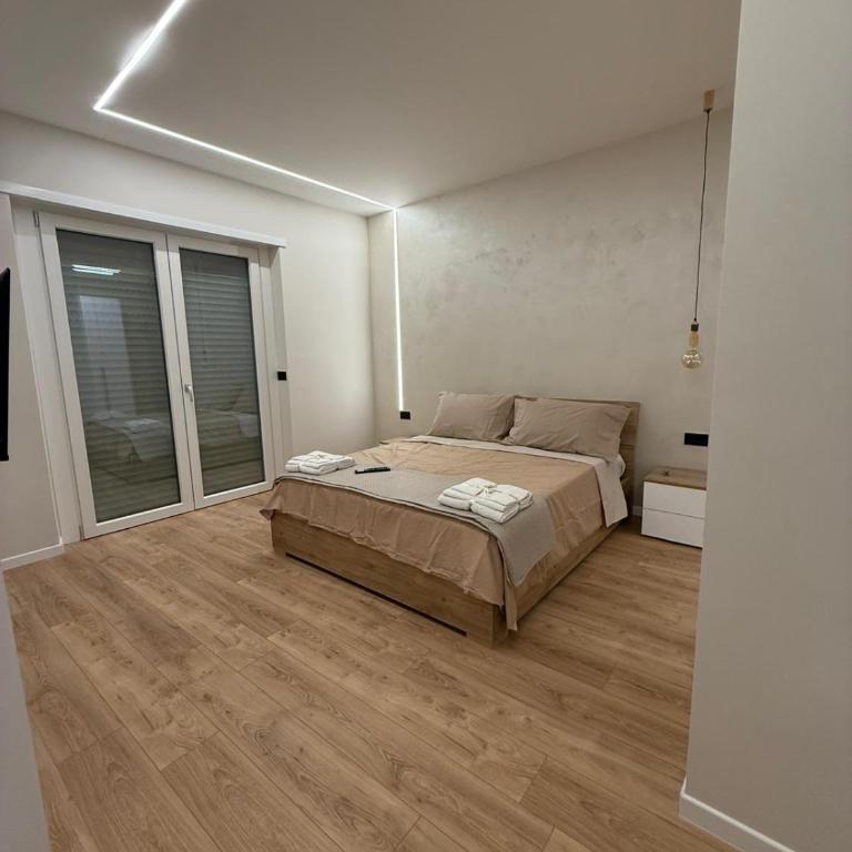 Destina Apartments - One-Bedroom Apartment - 6