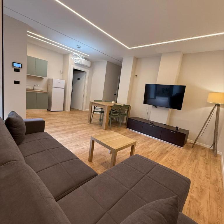 Destina Apartments - One-Bedroom Apartment - 13