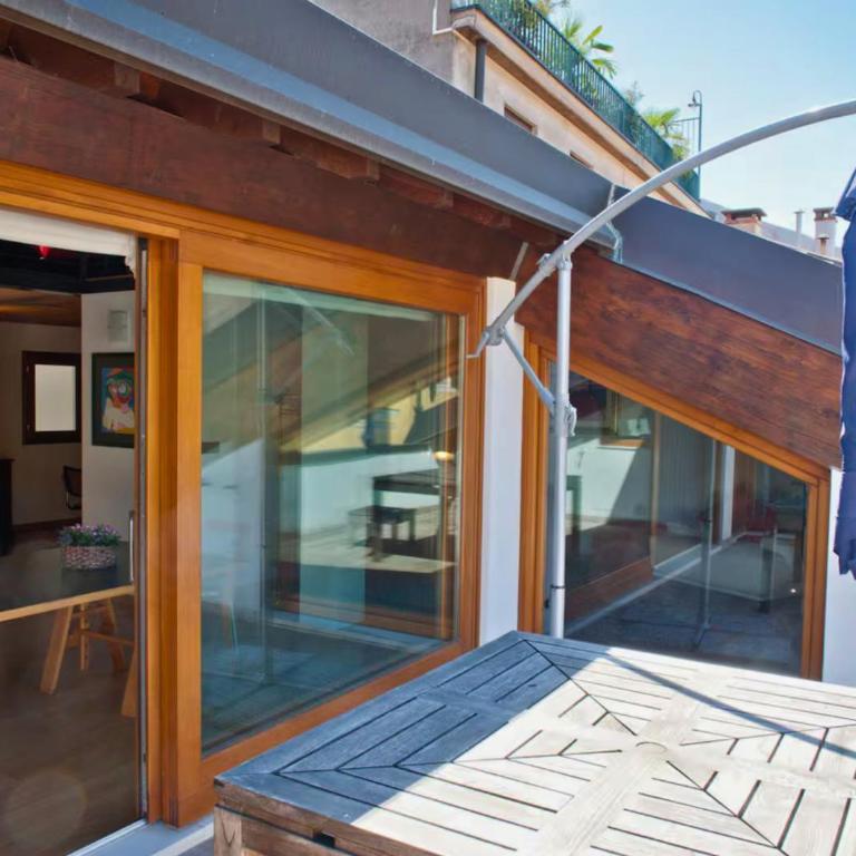 HT - Casa dell'artista in Piazza delle Erbe - Appartamento con 3 Camere da Letto - 14