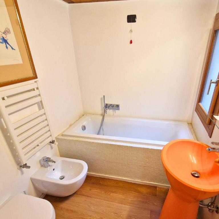 HT - Casa dell'artista in Piazza delle Erbe - Appartamento con 3 Camere da Letto - 18