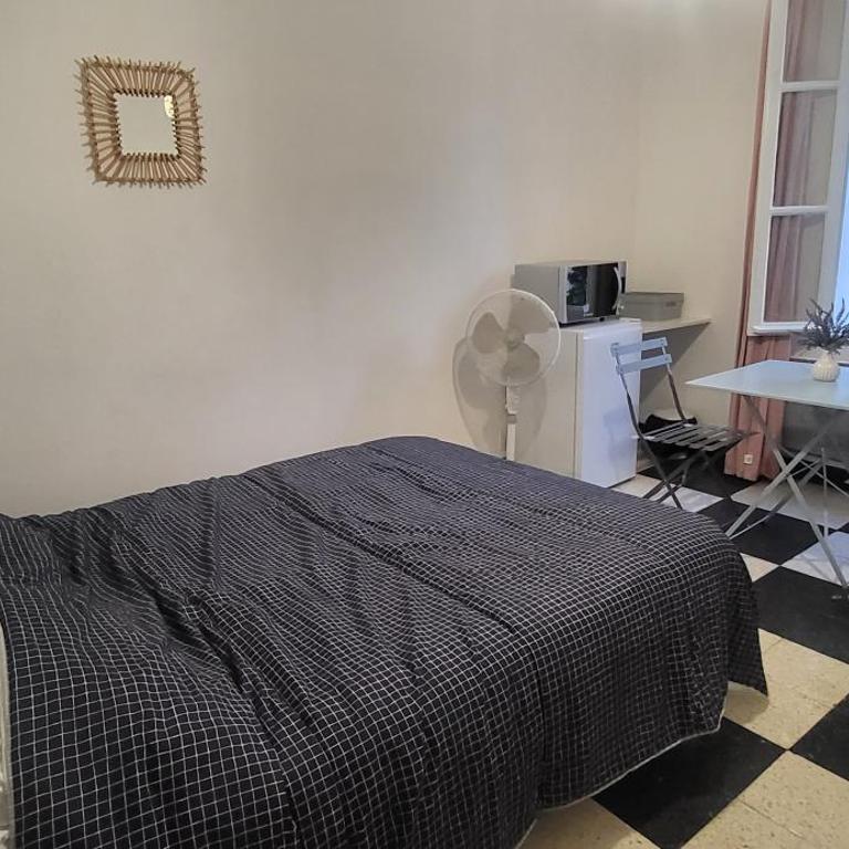 Chambre 1 - avec grande terrasse - Chambre Double - 2