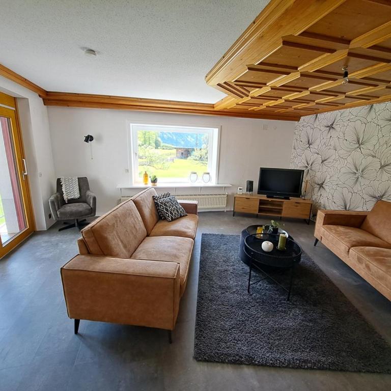 atHOME Appartements - Apartment mit 3 Schlafzimmern und Bergblick - 2