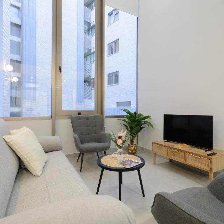 San Lázaro Suites - Two-Bedroom Deluxe Apartment - 22