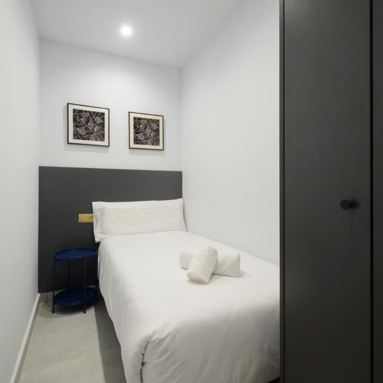 San Lázaro Suites - Three-Bedroom Deluxe Apartment - 15