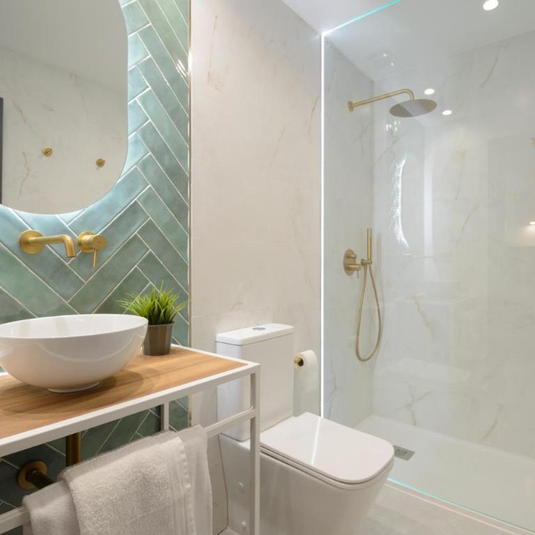 San Lázaro Suites - Three-Bedroom Deluxe Apartment - 10