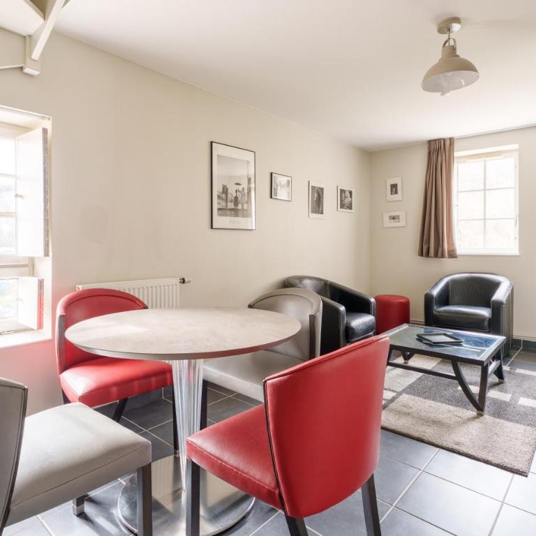 Apparthôtel Tempologis - Chateau de la Rochette - Appartment 2 Chambres (4 Adultes) - 6