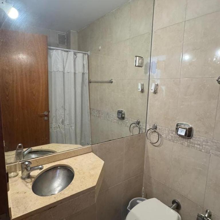 DISEÑO Y CONFORD EN PLENO CENTRO Porteño - Estudio Familiar - 7