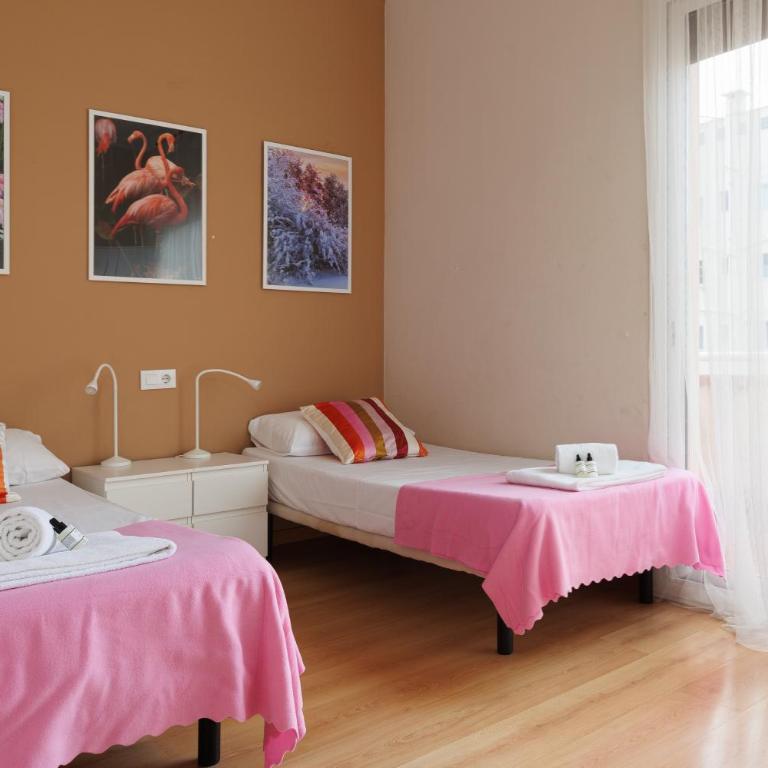 Elegance and Comfort in Barcelona, 4Bedroom Apartment in the Most Exclusive Area - Four-Bedroom Apartment - 3
