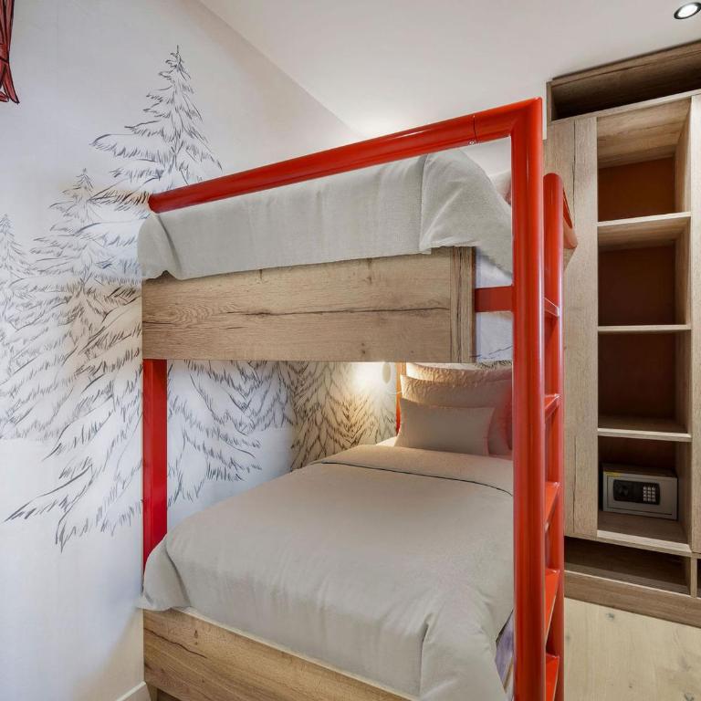 Chalet raffiné avec accès pistes et Jacuzzi - FR-1-568-57 - Appartement - 11