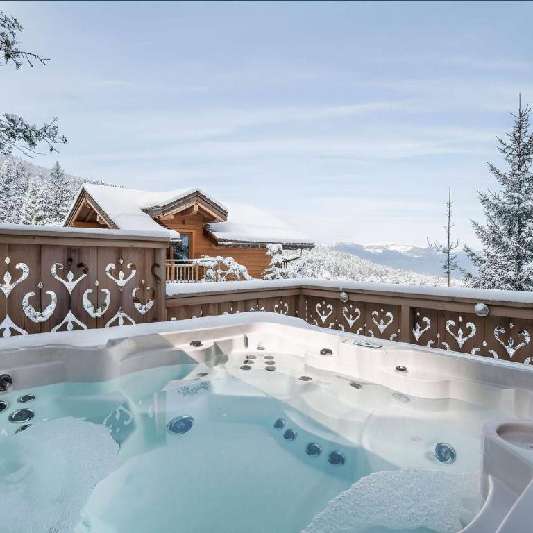 Chalet raffiné avec accès pistes et Jacuzzi - FR-1-568-57 - Appartement - 12
