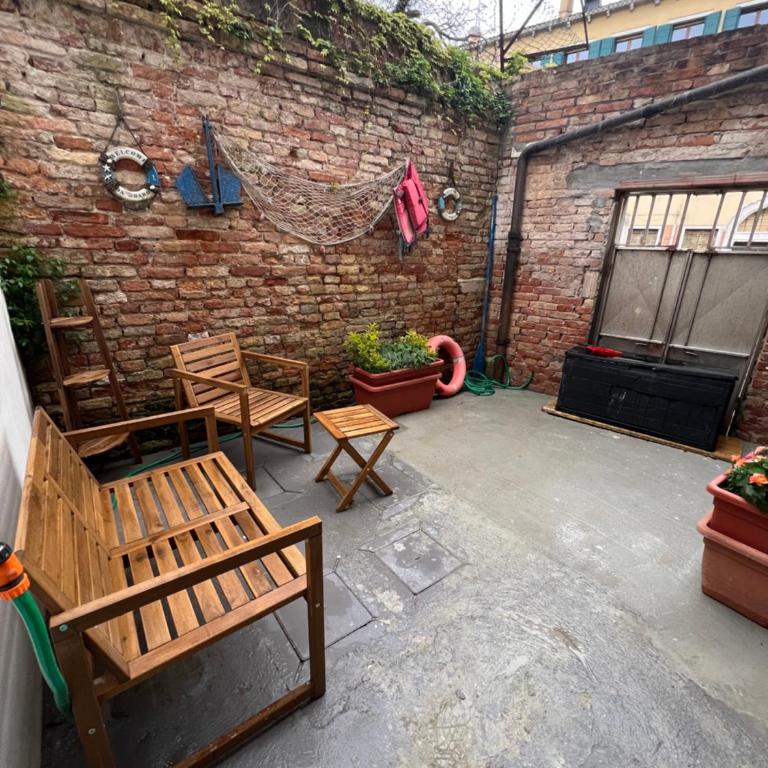 Ca' Rioba - Patio Privato e Vista Canale a Cannaregio - Apartment with Terrace - 13