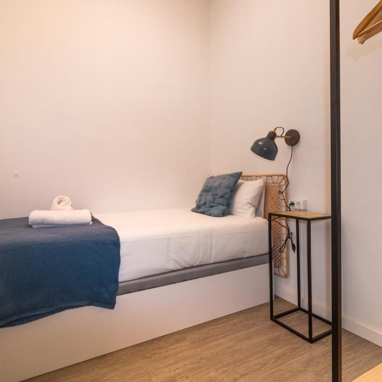 Central & Fully Equipped Apartment in Eixample Next to Metro, Sleeps 5 - Apartamento de 3 dormitorios - 3