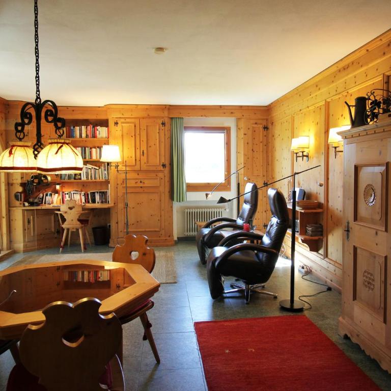 Residenza Lagrev - 2 Zimmerwohnung Nr 022 - Typ 21A - Hochparterre - Süd West - Apartment mit Blick auf die Berge - 4