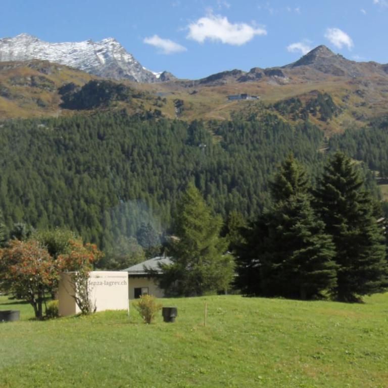 Residenza Lagrev - 2 Zimmerwohnung Nr 022 - Typ 21A - Hochparterre - Süd West - Apartment mit Blick auf die Berge - 9
