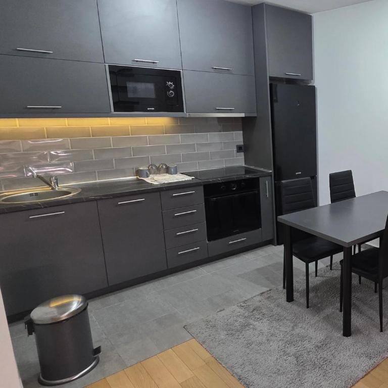 Hram Vracar Beograd - Apartman sa 1 Spavaćom Sobom - 2