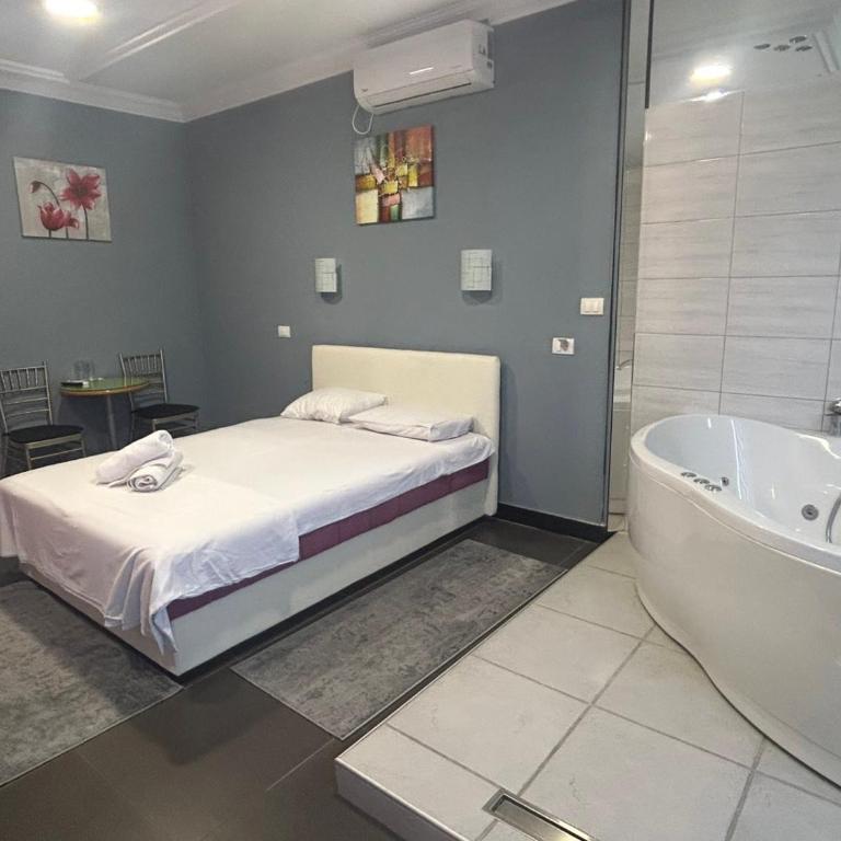 Bela Ruza - Apartman - Prizemlje - 1